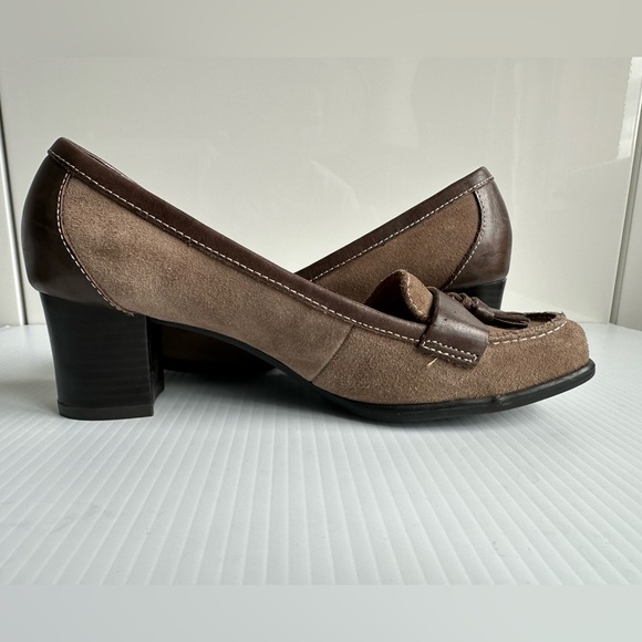 Naturalizer Suede Oxford Pump Taupe Brown Tassels Size 8 Comfortable Office - Picture 8 of 10